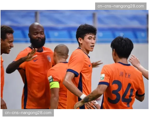 青岛海牛官方通告，外援前锋塔贝克伤情确诊，将缺席三个月